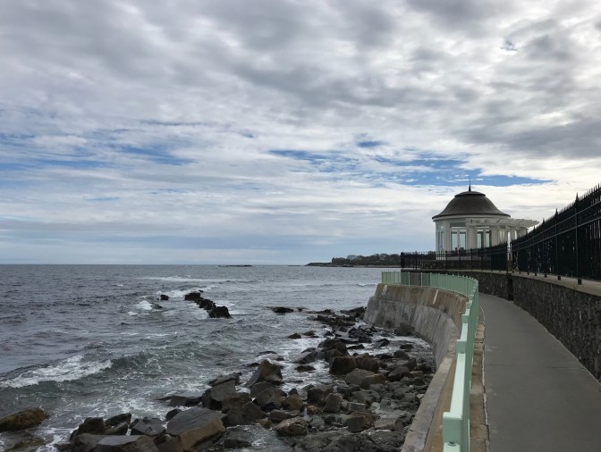 Small gazebo along Cliff Walk.
