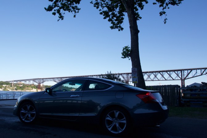 2012 Honda Accord, with Walkway Over the Hudson in the background.