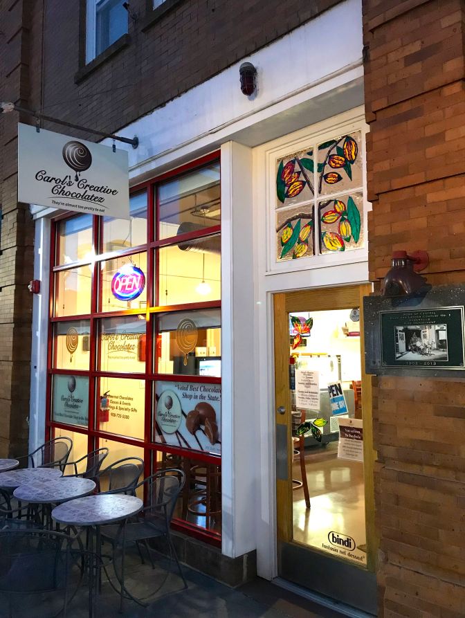 Exterior of Carols' Creative Chocolatez.