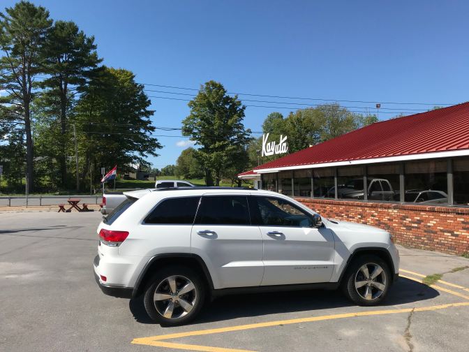 2014 Jeep Grand Cherokee in the foreground, with Kayuta ice cream in the background.