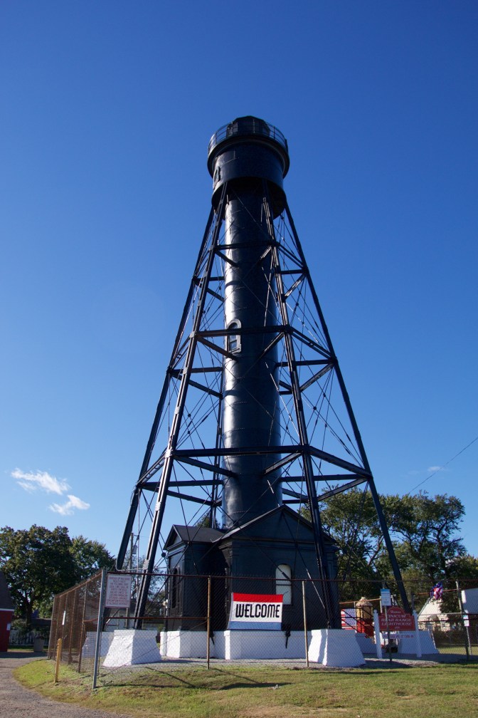 Exterior of Tinicum Rear Range Lighthouse.