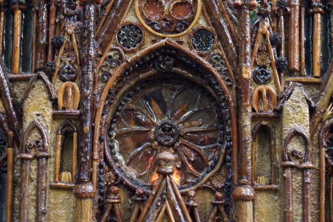 Close-up of entrance to St. Paul's Cathedral.