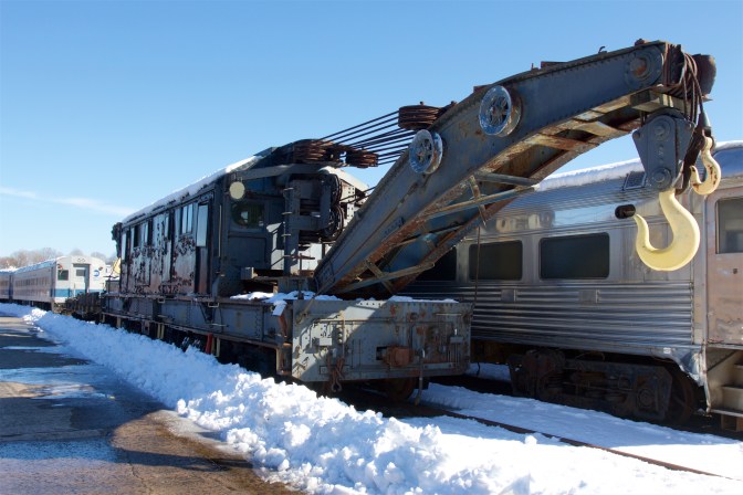 GCT-1 double-ended crane car.