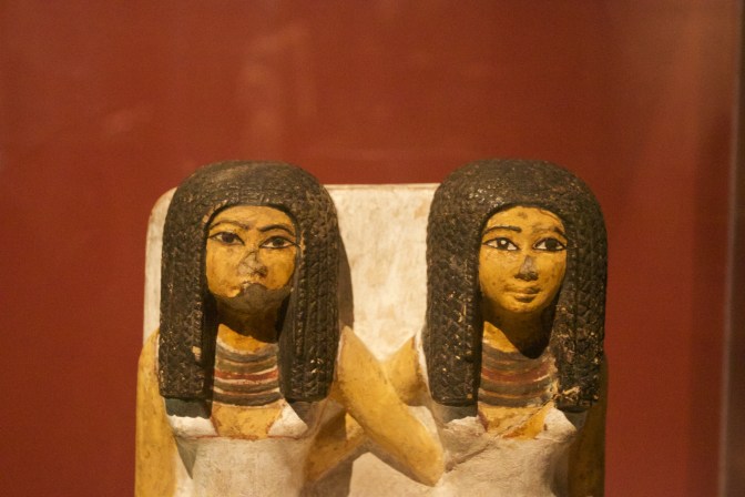 Statue of two Egyptian women.
