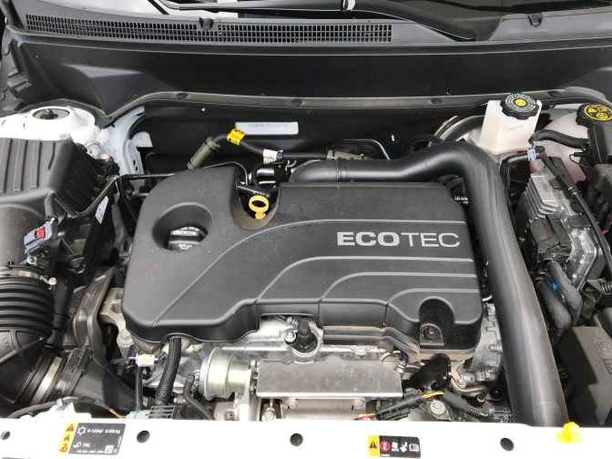 Engine bay of Chevrolet Equinox.