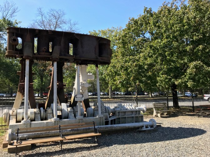 Steam engine pistons and crankshaft.
