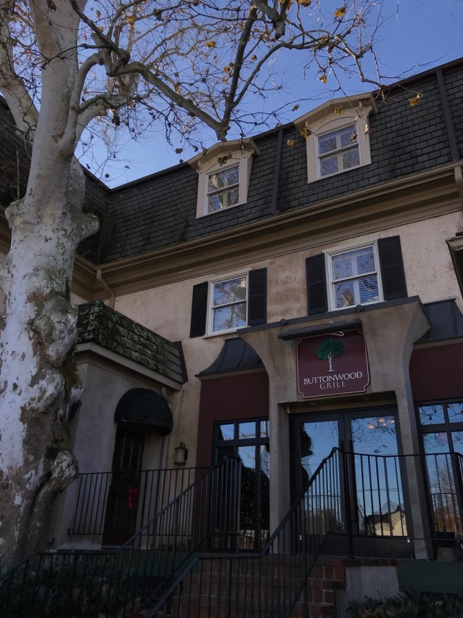 Exterior of Buttonwood Grill restaurant.