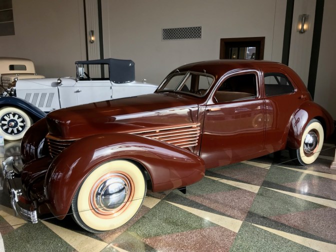 1936 Cord 810