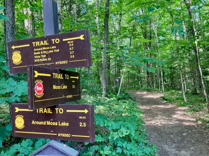 Trailhead signage for Moss Lake.