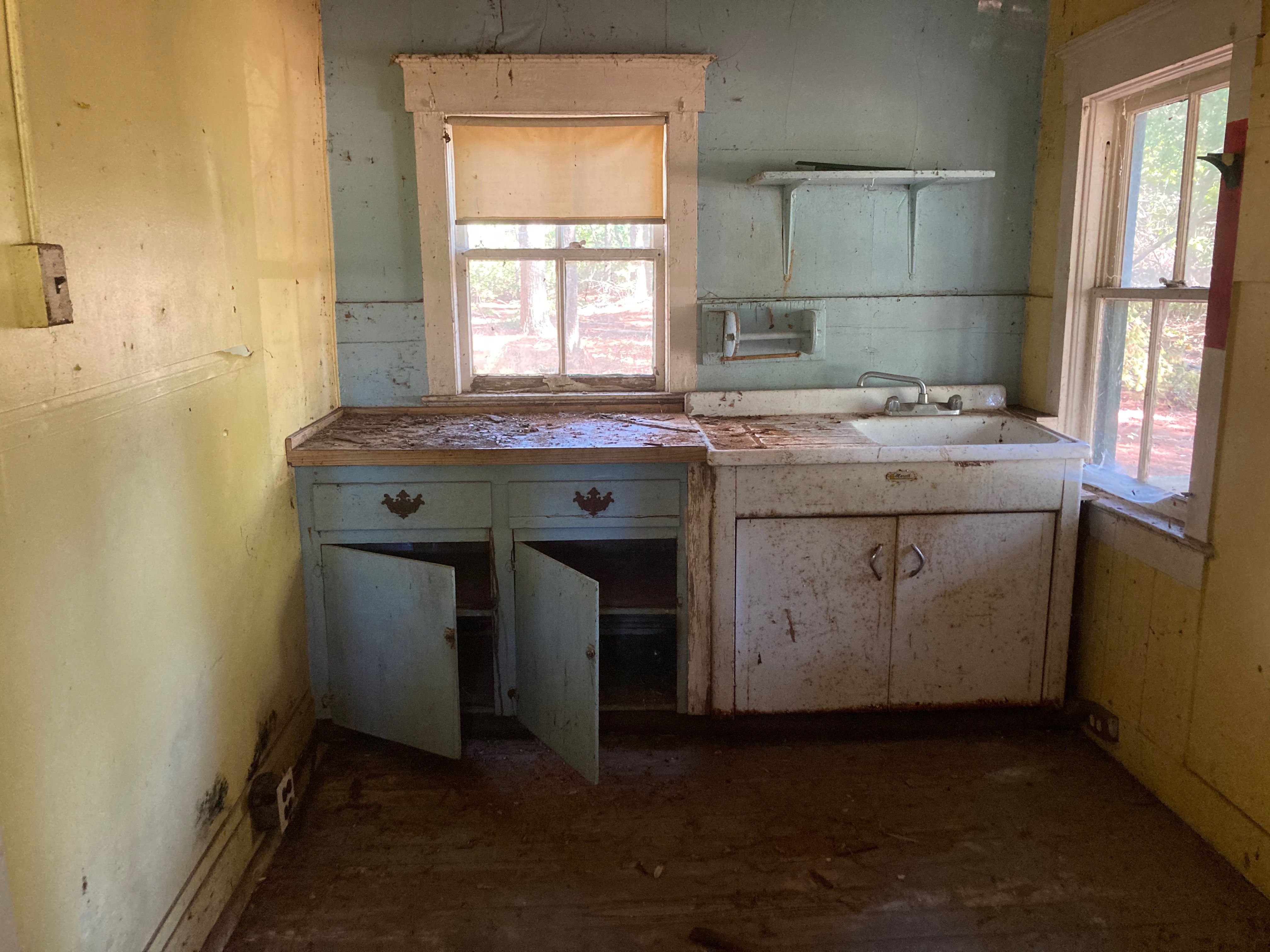 Dilapidated kitchen of Foreman House.