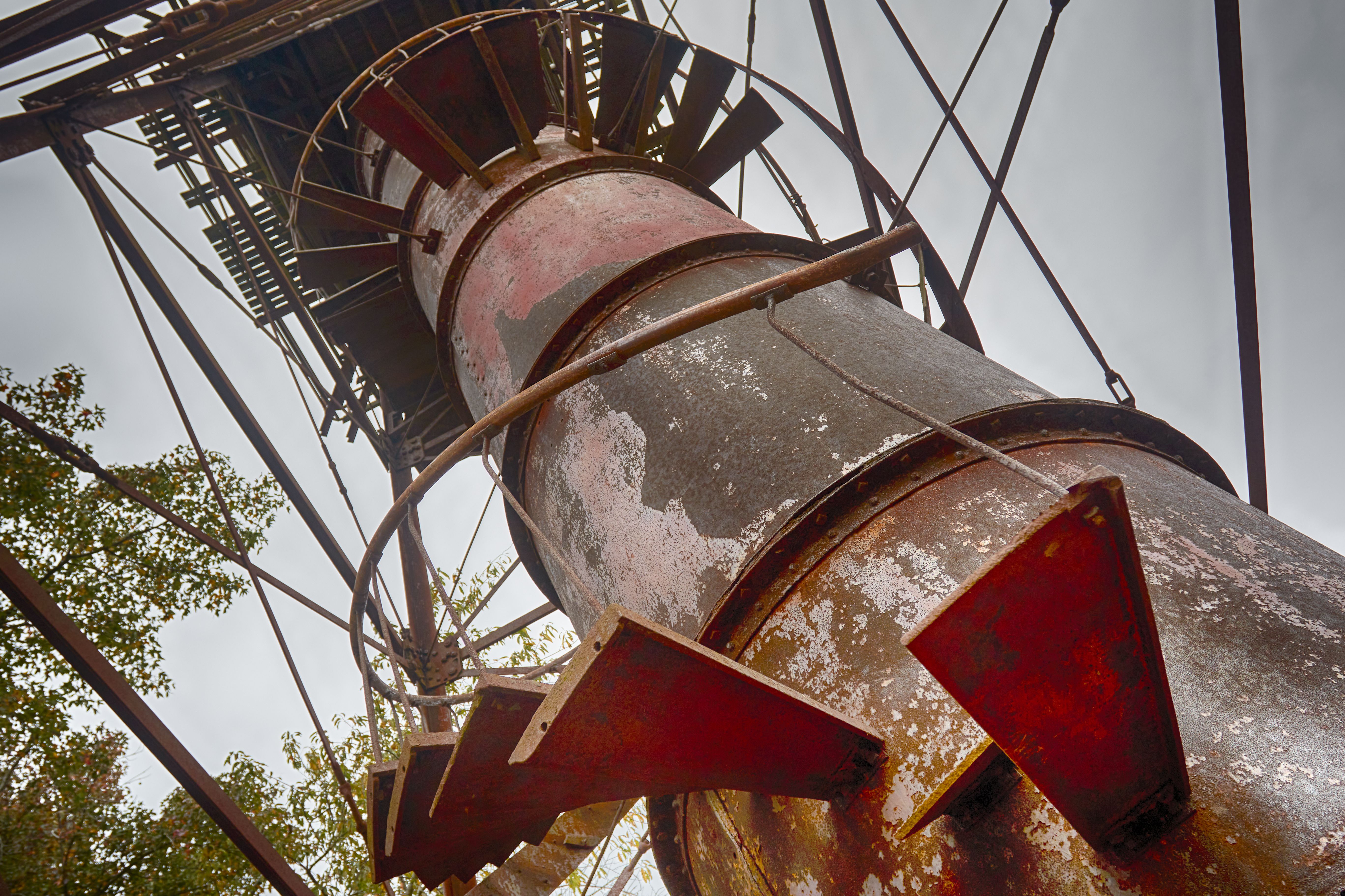 Rusty, dilapadated steps leading up the fire control tower.