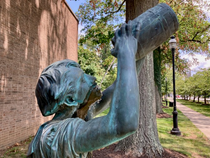 Little Vintner of Colmar statue.