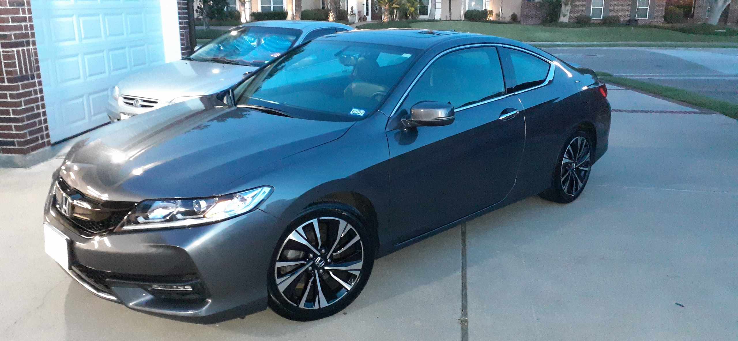 2017 Honda Accord coupe.