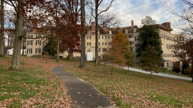 Exterior of Winterthur mansion. 