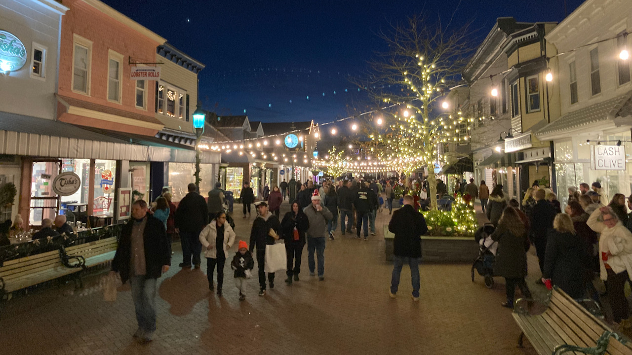 View of Washington Mall section of Cape May.