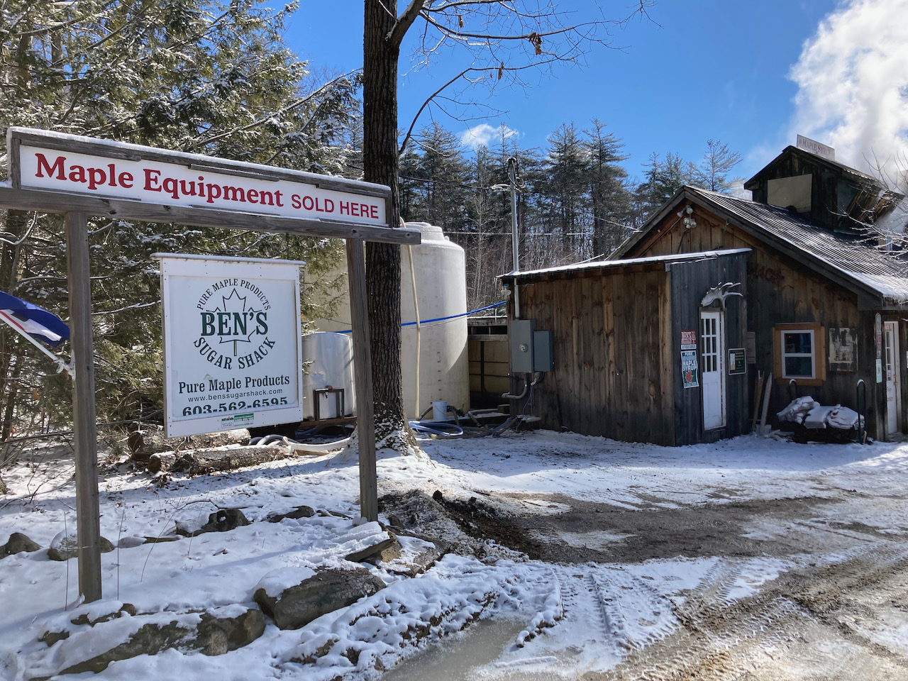 Sign and sugar house for Ben's Sugar Shack.