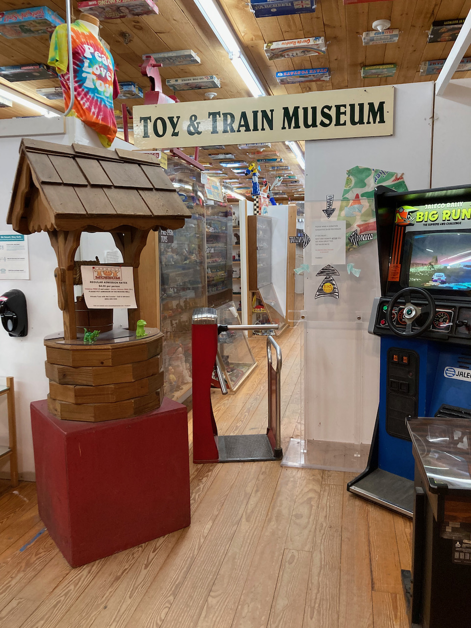 Entrance to Toy and Train Museum.