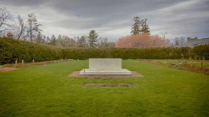 Tomb of Franklin and Eleanor Roosevelt.