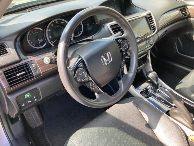 Dashboard and interior of 2017 Honda Accord V6 Touring.