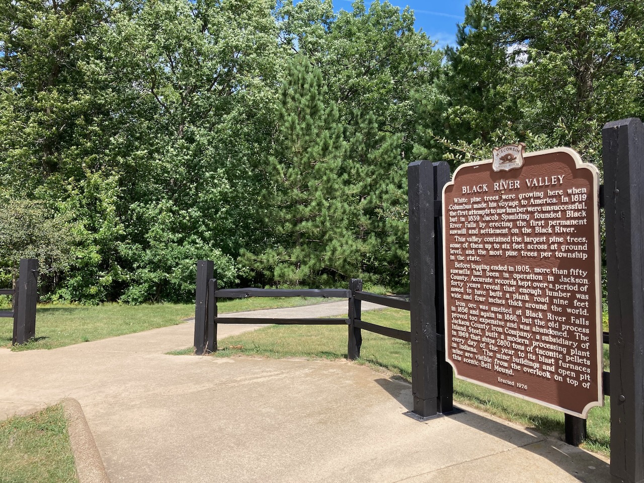 Entrance to Black River Valley Scenic View.