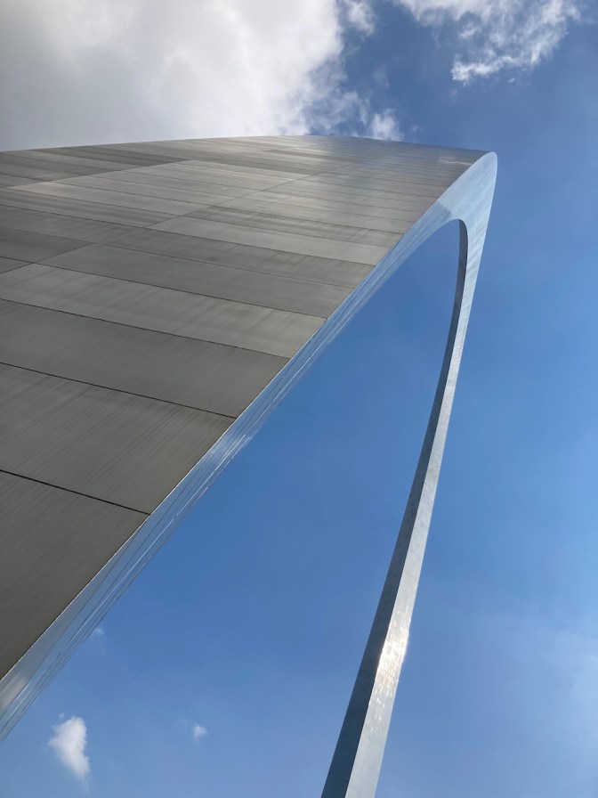 Angled photograph of Gateway Arch.