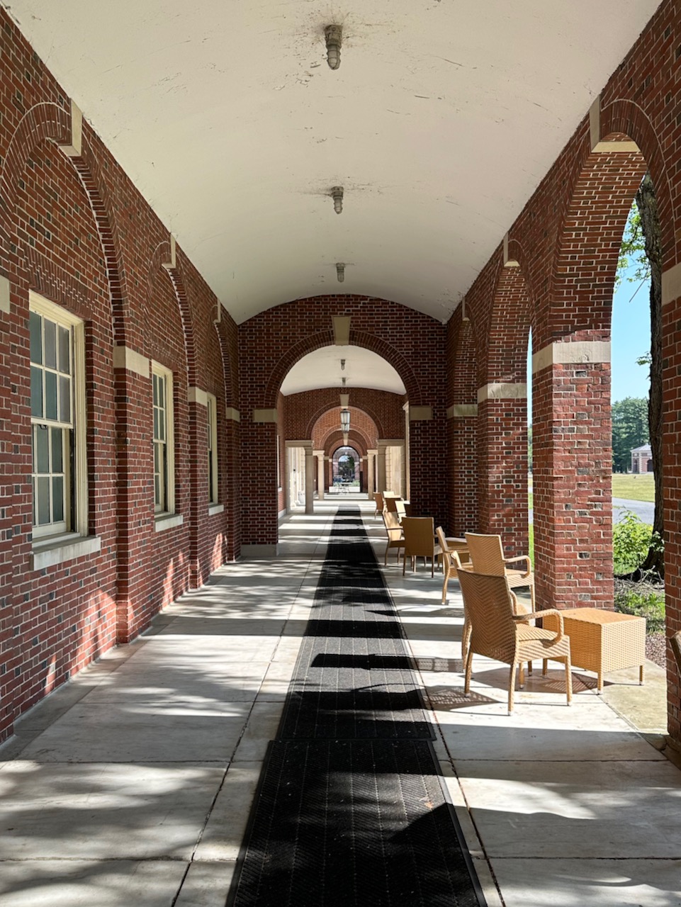 Walkway along portico outside of Roosevelt Baths & Spa.