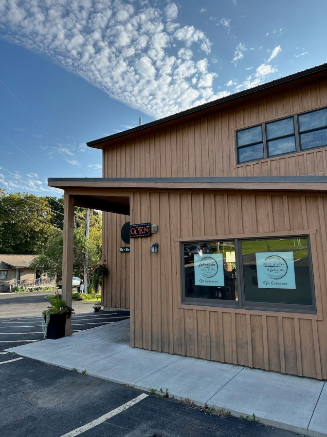 Exterior of 3812 Bistro.