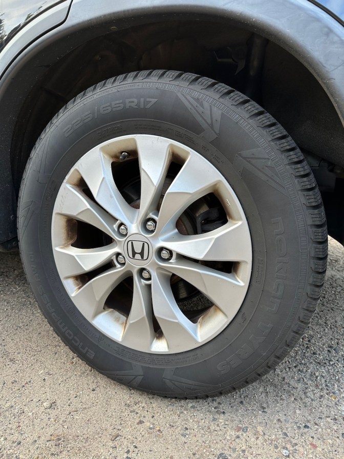 Honda CR-V wheel with Nokian tire.