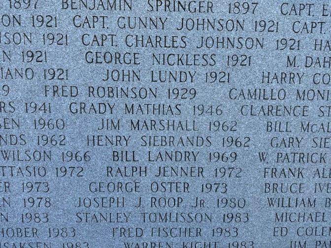 List of names and years of deaths on marble.