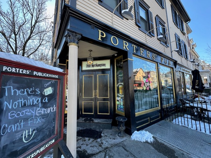 Exterior of Porter's Pub in Easton.