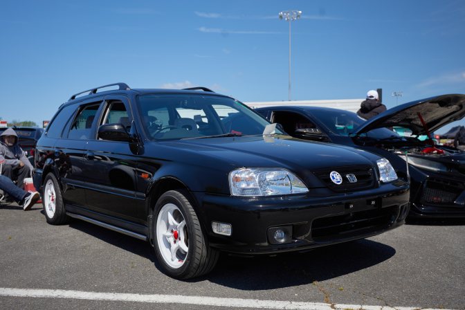 Honda Orthia, in black.
