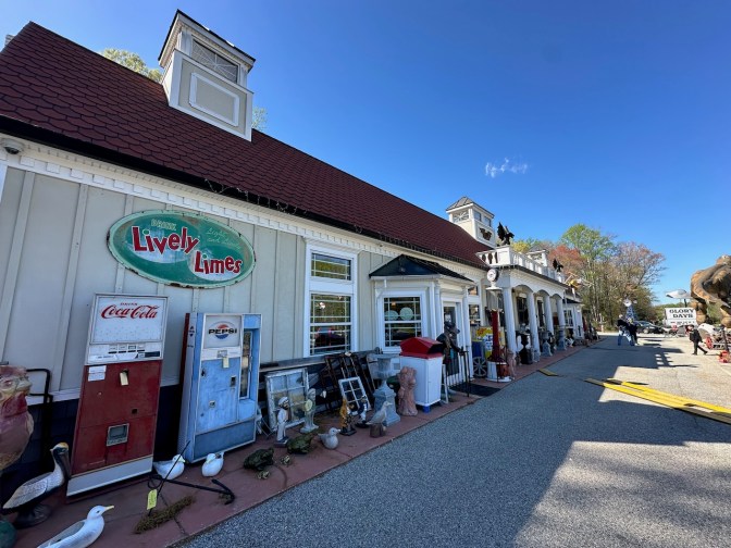 Exterior of Glory Days Antique Shop.