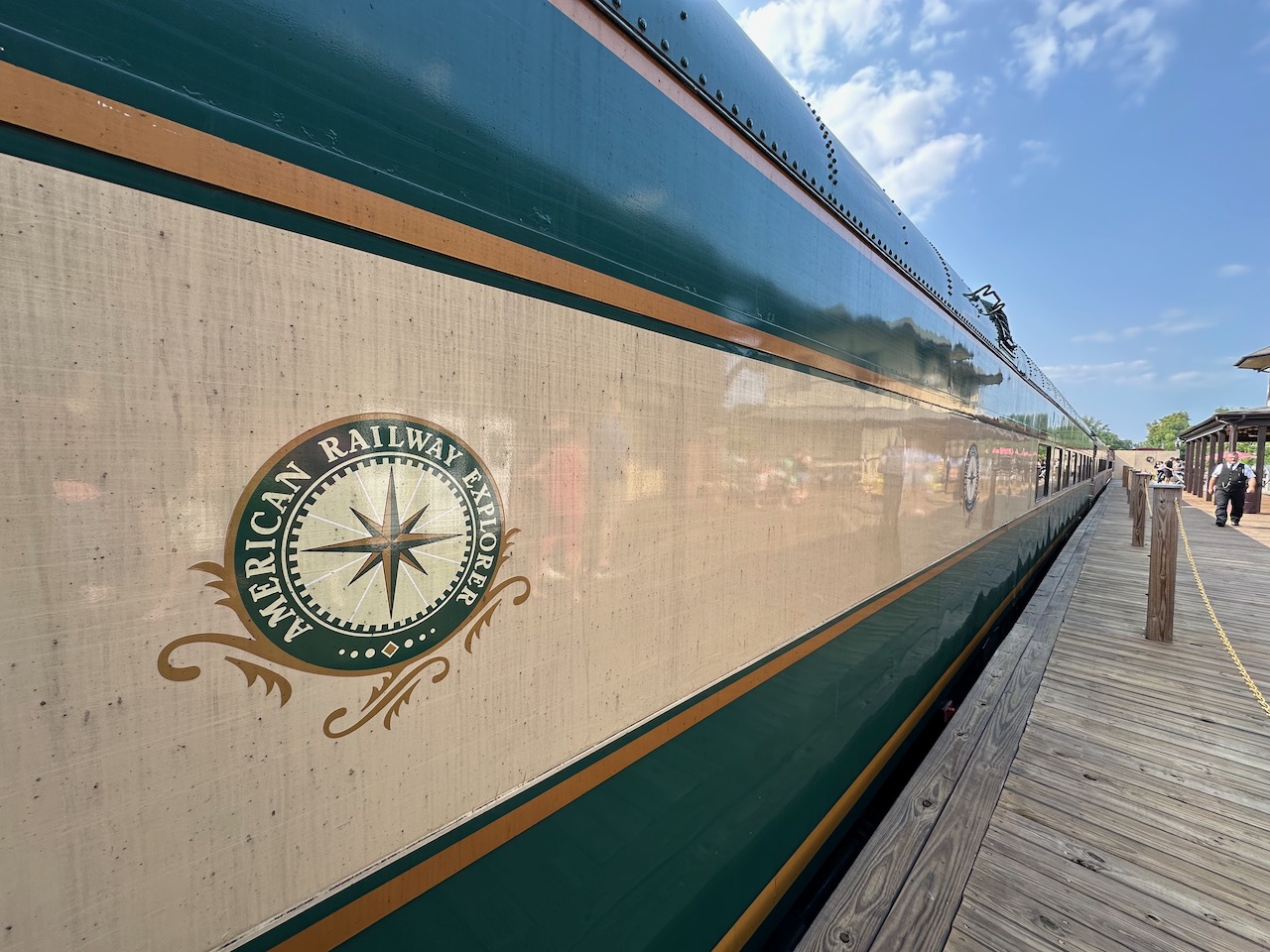 Exterior of No 800301 Crater Lake dining car at station platform.