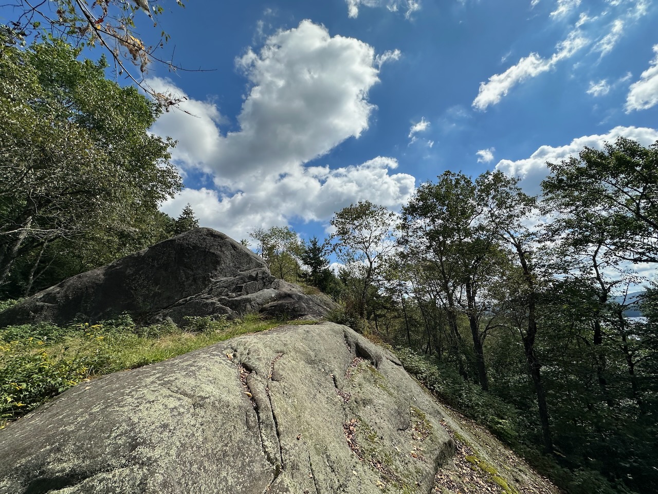 Rockface view of Eagle Cliff.