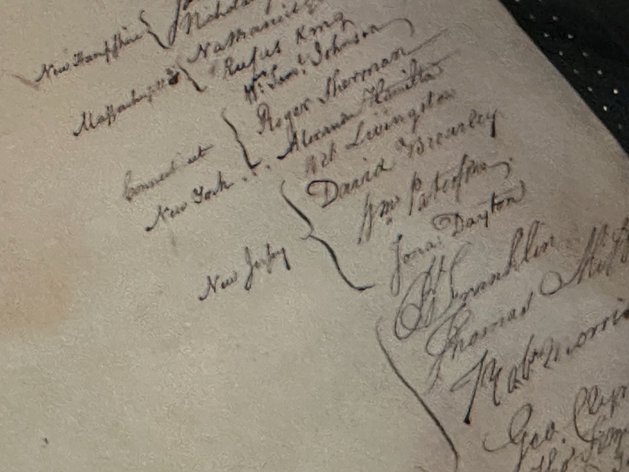 Signatories of US Constitution, with image focused on signers from New Jersey.