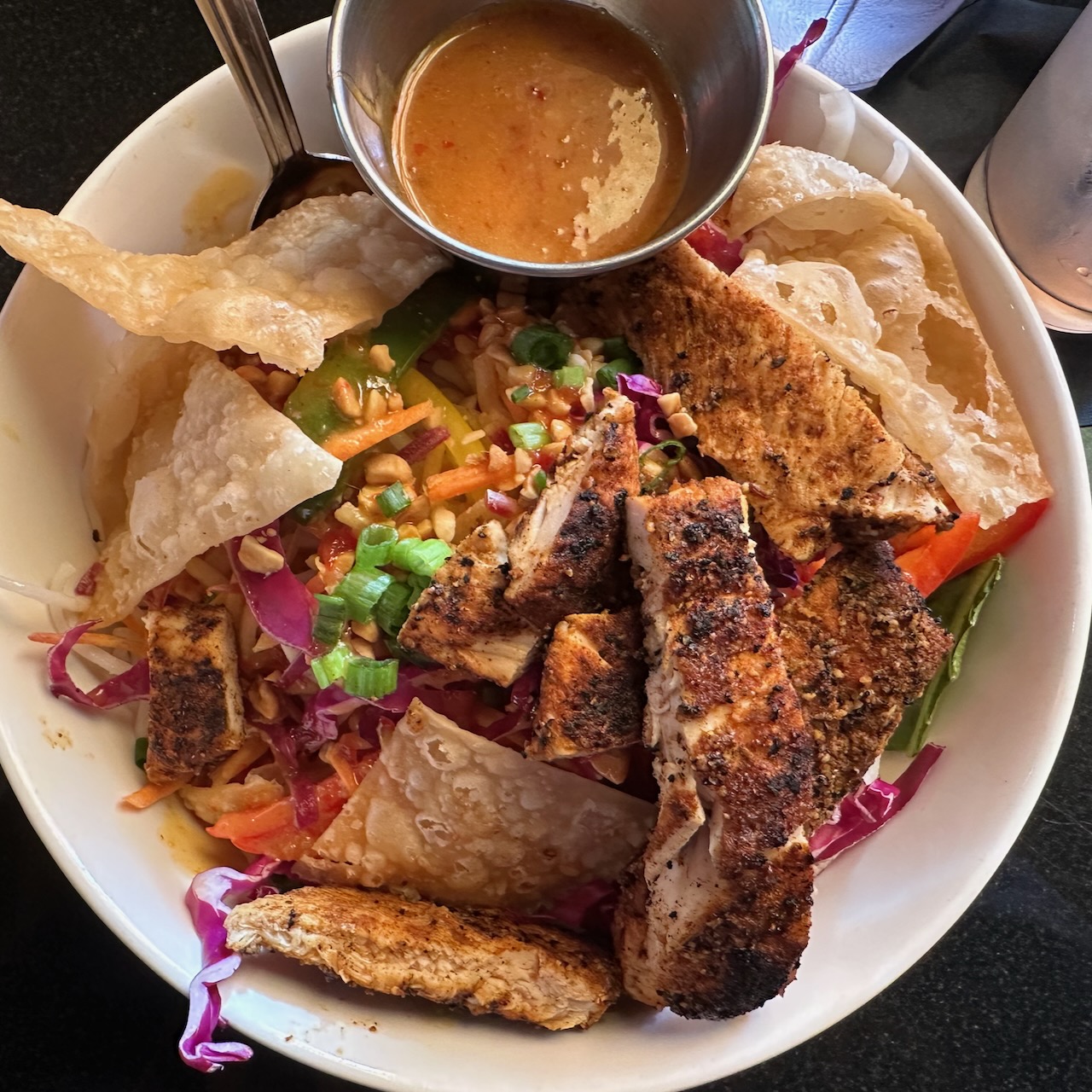 Spring roll bowl with chicken.