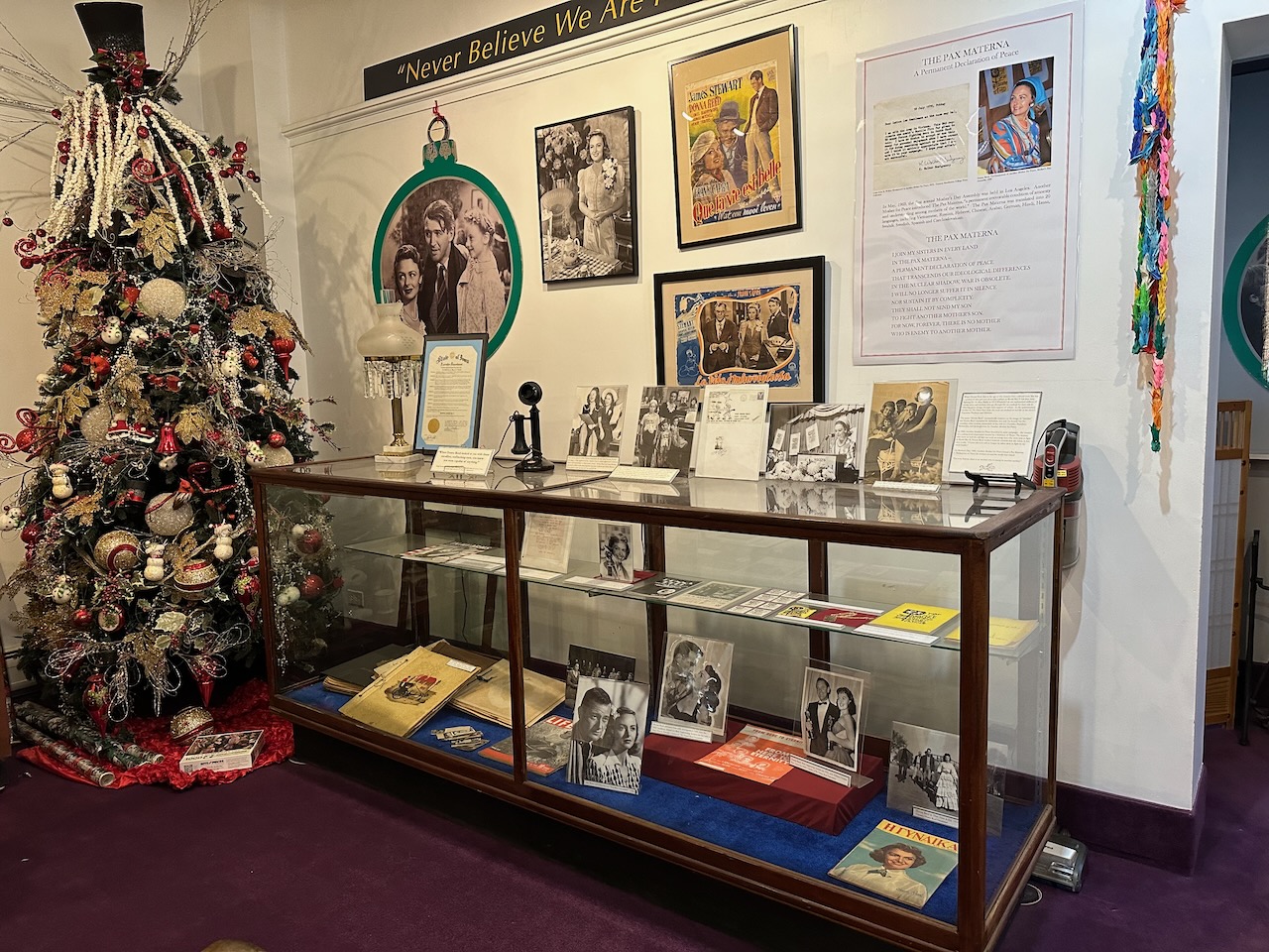 Exhibits from It's a Wonderful Life.