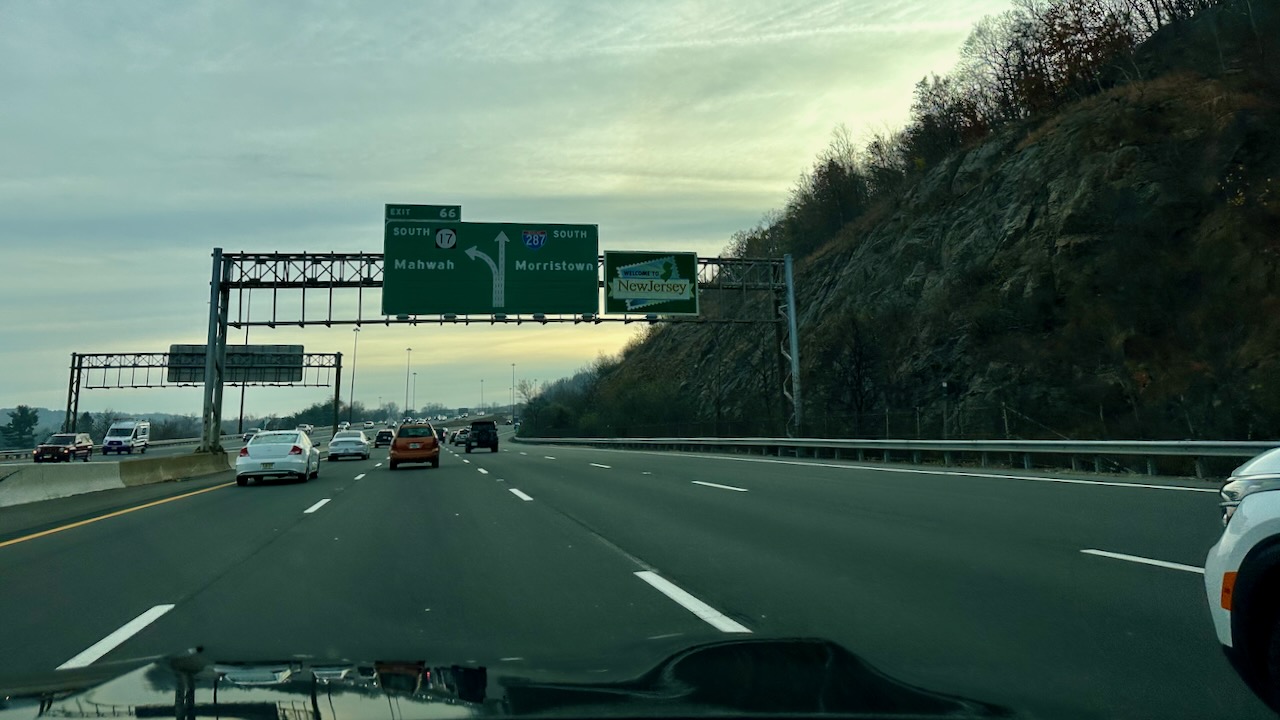 Welcome to New Jersey sign over I-87.