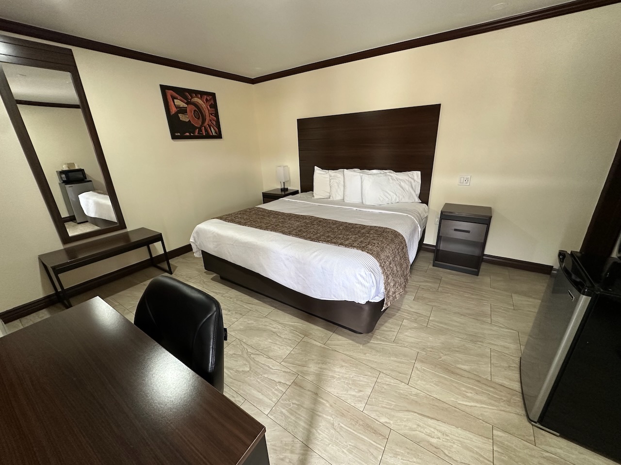 Room in Roswell Inn. 