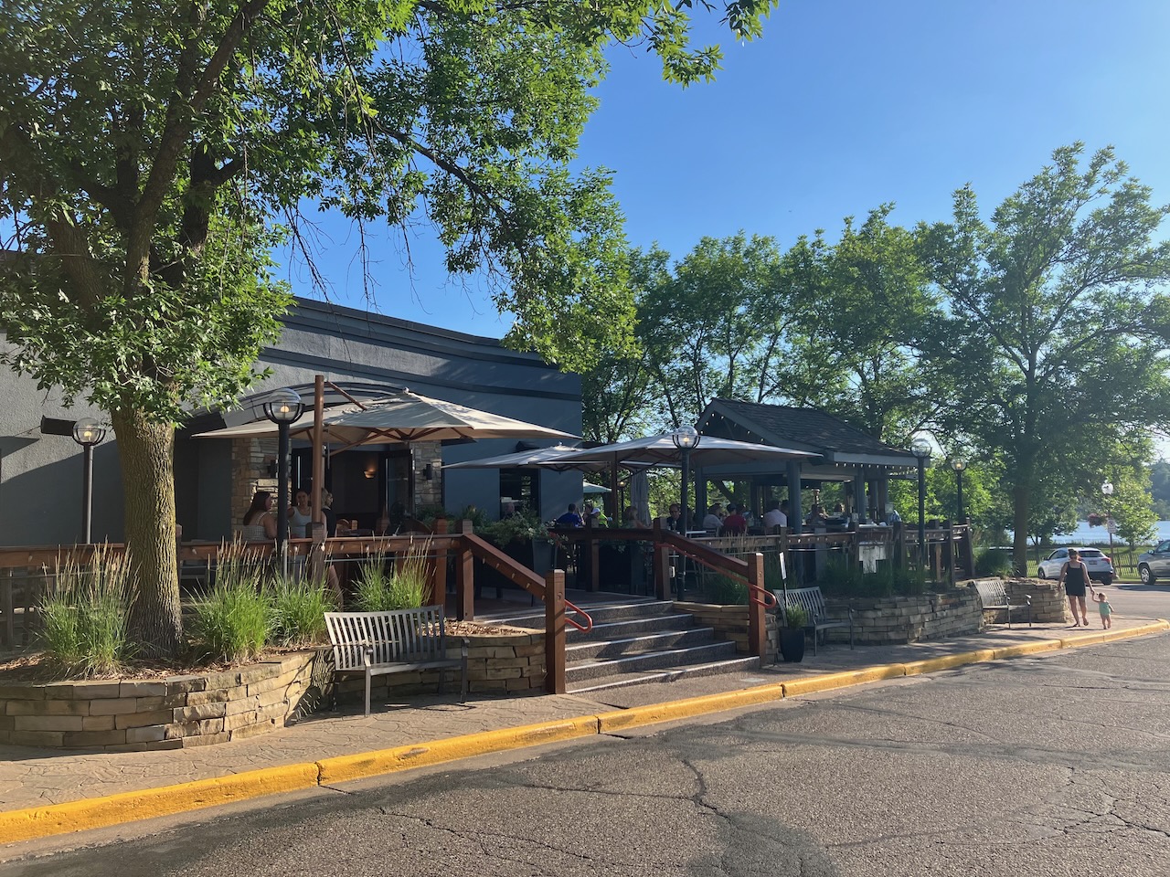 Exterior of Pier 500 restaurant in Hudson, Wisconsin. 