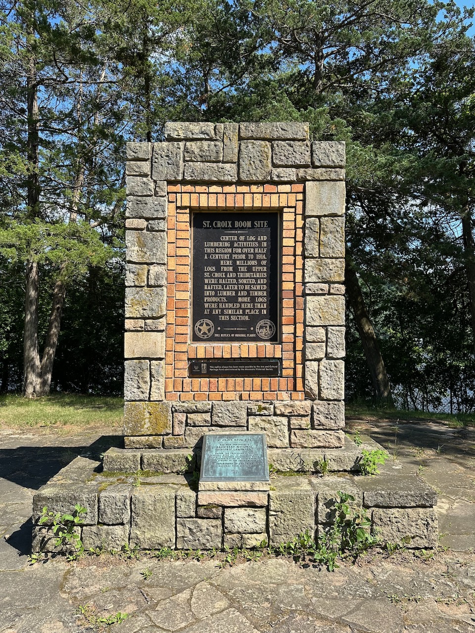 Historical marker for boom site.