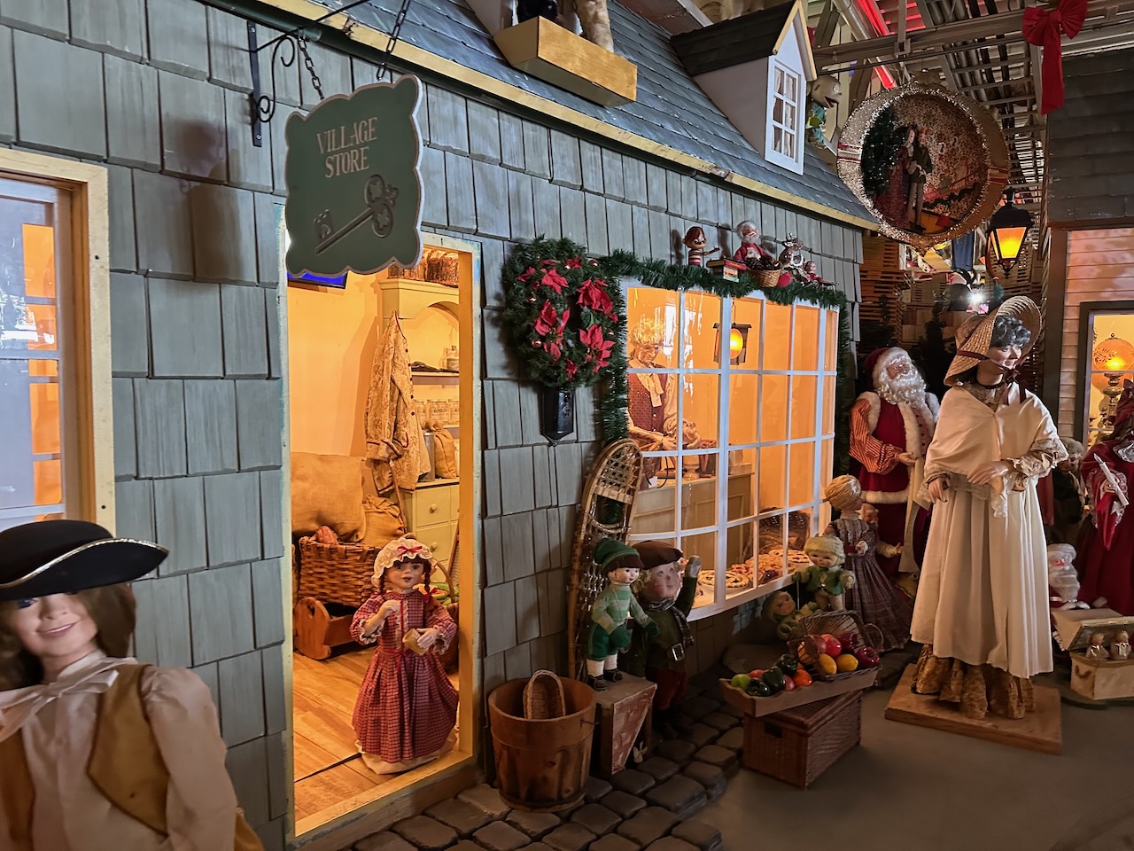 Buildings from Colonial Christmas Village.