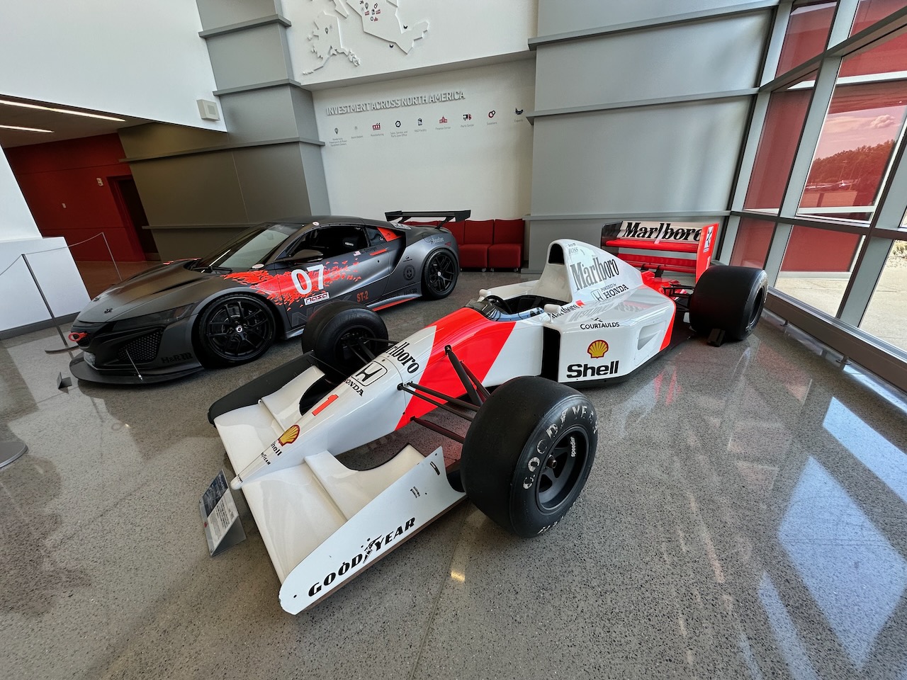 McLaren MP4/7 Formula One Car.