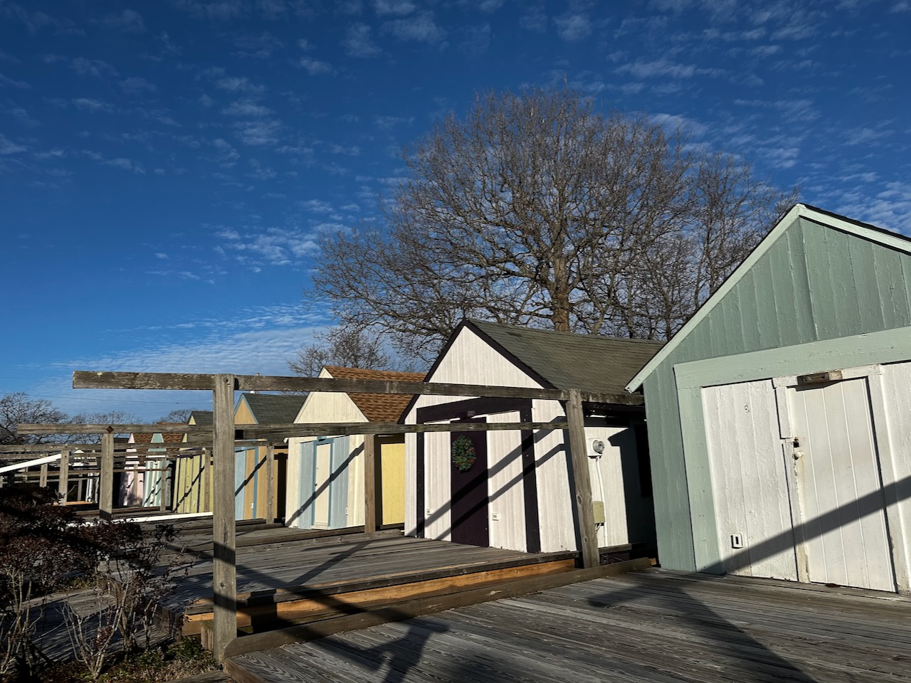 Tent buildings near Great Auditorium. 