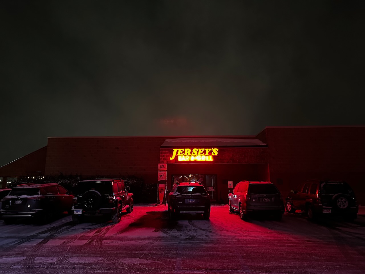 Exterior of Jersey's Bar and Grille.