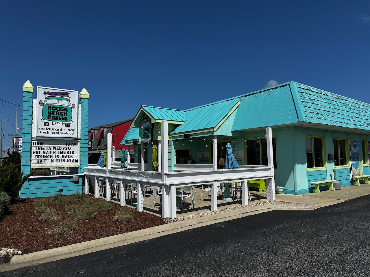 Exterior of Noosa Beach Grill.